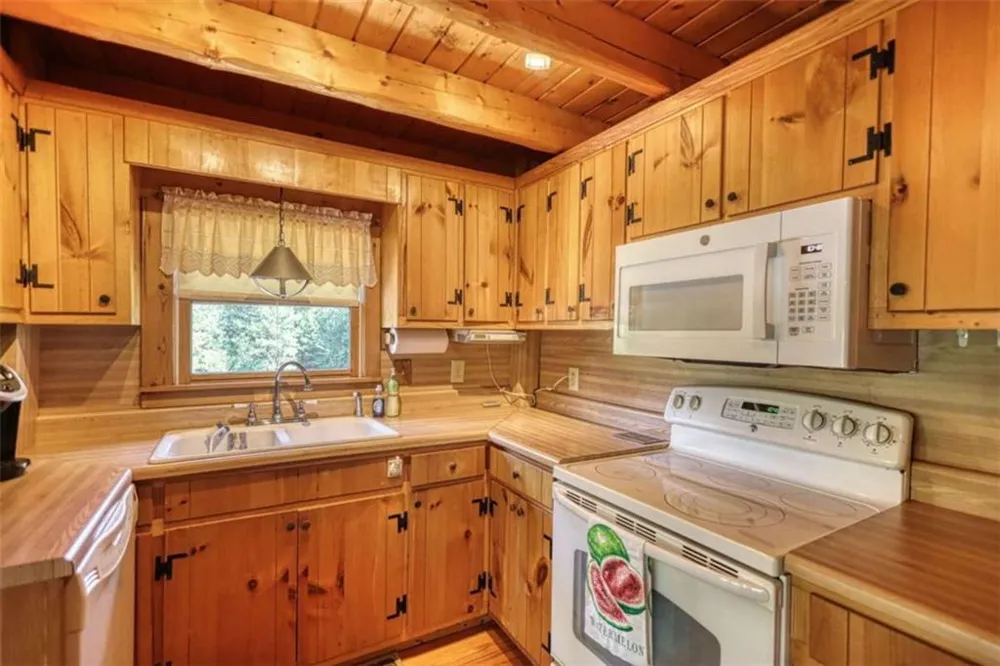 2665 Macedonia Rd Franklin, GA 30217