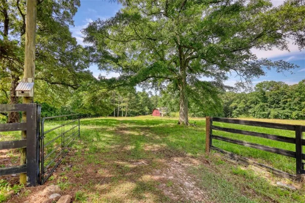 2665 Macedonia Rd Franklin, GA 30217