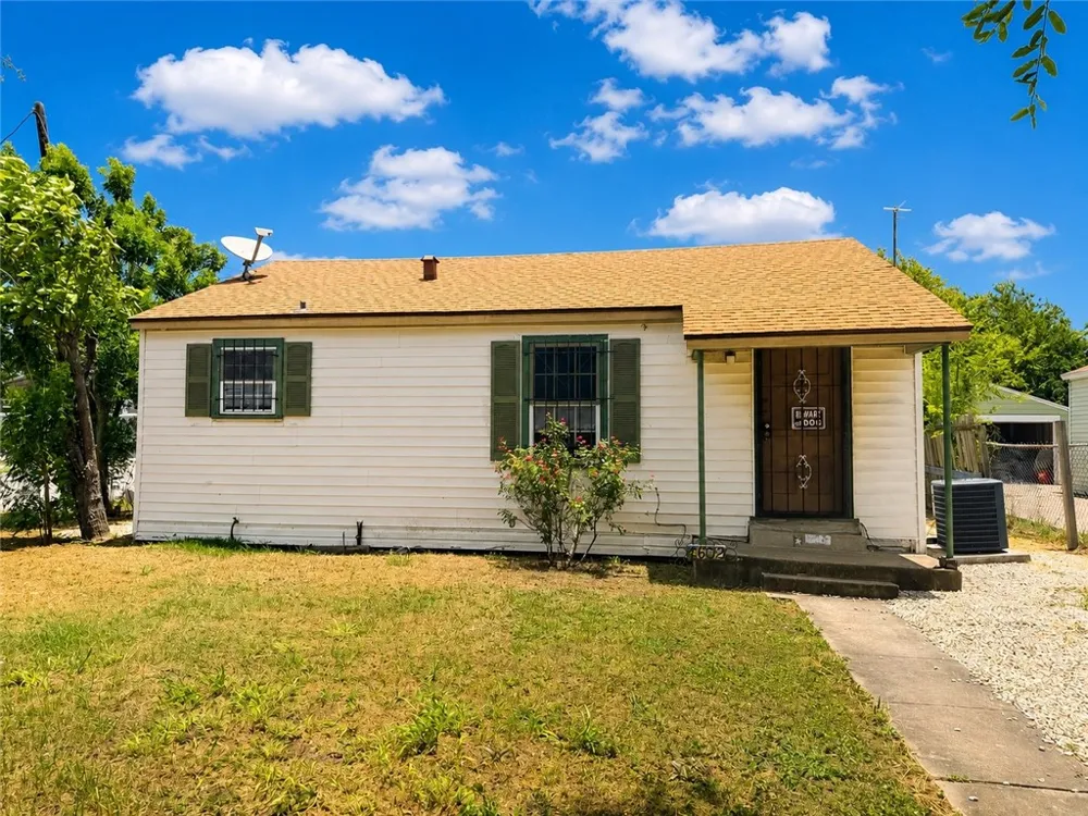 1602 14th Street Corpus Christi, TX 78404