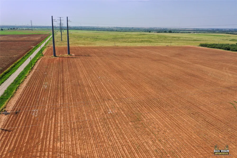County Road 105 Vernon, TX 76384