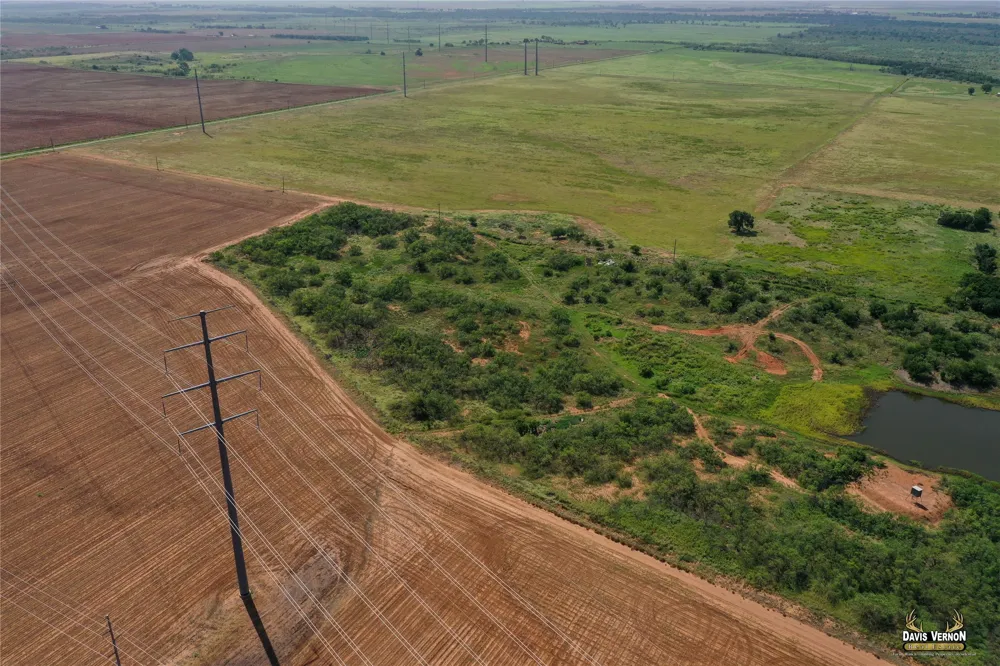 County Road 105 Vernon, TX 76384