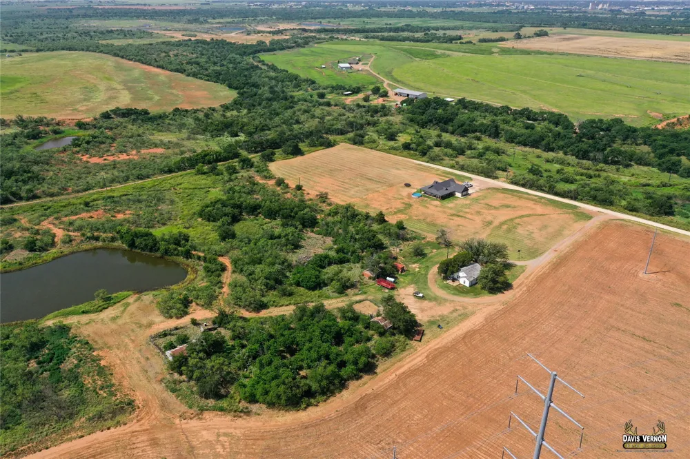 County Road 105 Vernon, TX 76384