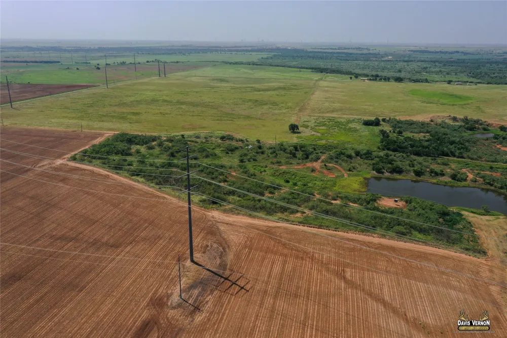 County Road 105 Vernon, TX 76384