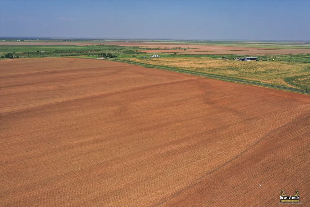 County Road 105 Vernon, TX 76384