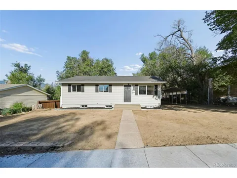 838 Sequoia Drive