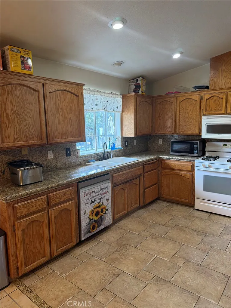 30065 Tioga Drive Coarsegold, CA 93614