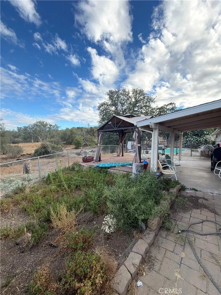 30065 Tioga Drive Coarsegold, CA 93614