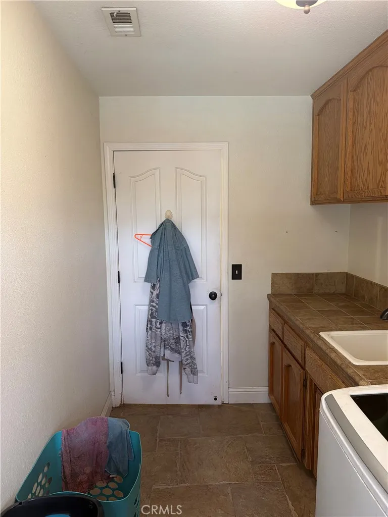 30065 Tioga Drive Coarsegold, CA 93614