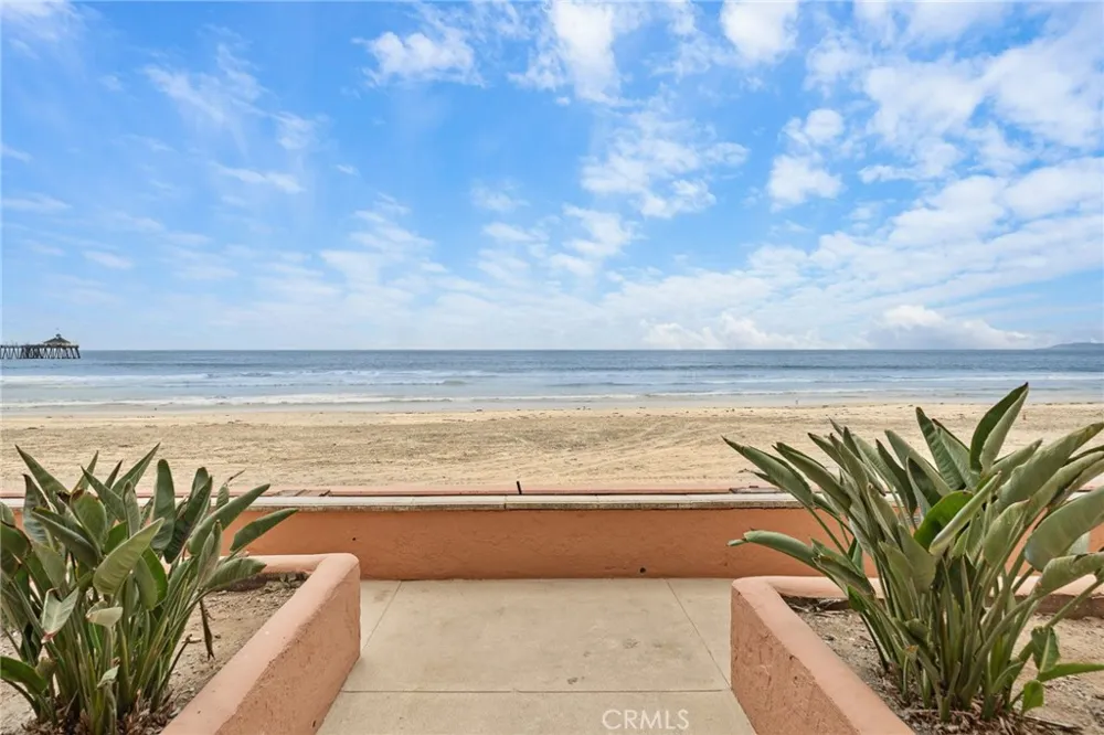 714 Seacoast Drive #211 Imperial Beach, CA 91932
