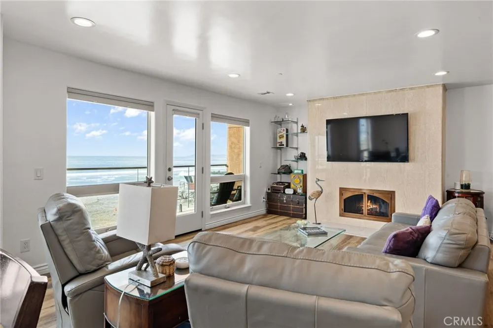 714 Seacoast Drive #211 Imperial Beach, CA 91932