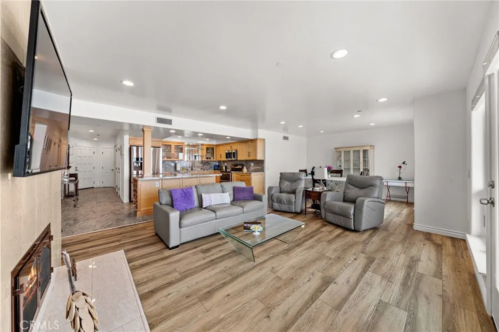 714 Seacoast Drive #211 Imperial Beach, CA 91932