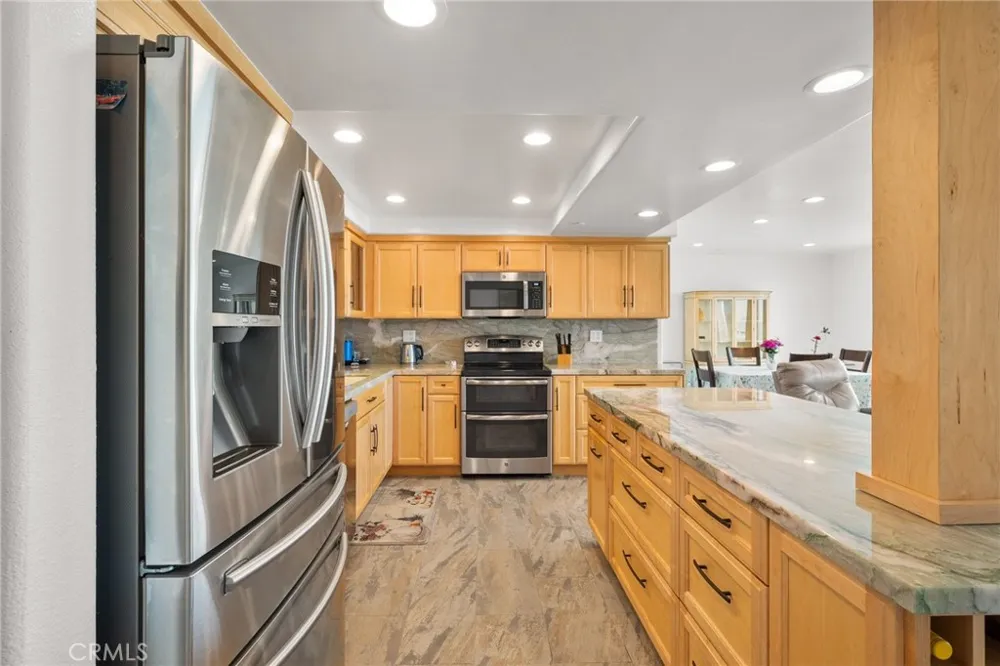 714 Seacoast Drive #211 Imperial Beach, CA 91932