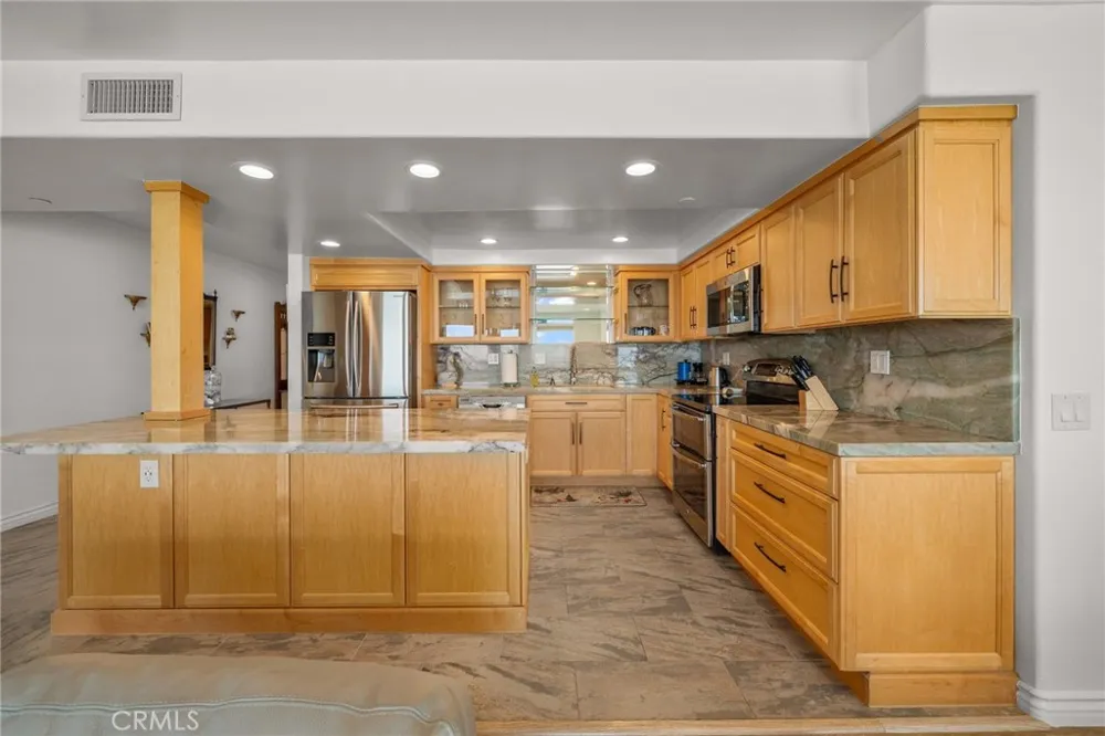 714 Seacoast Drive #211 Imperial Beach, CA 91932