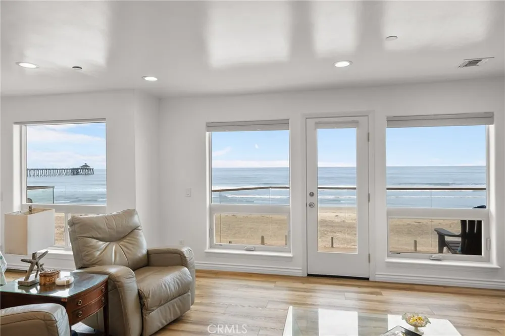 714 Seacoast Drive #211 Imperial Beach, CA 91932
