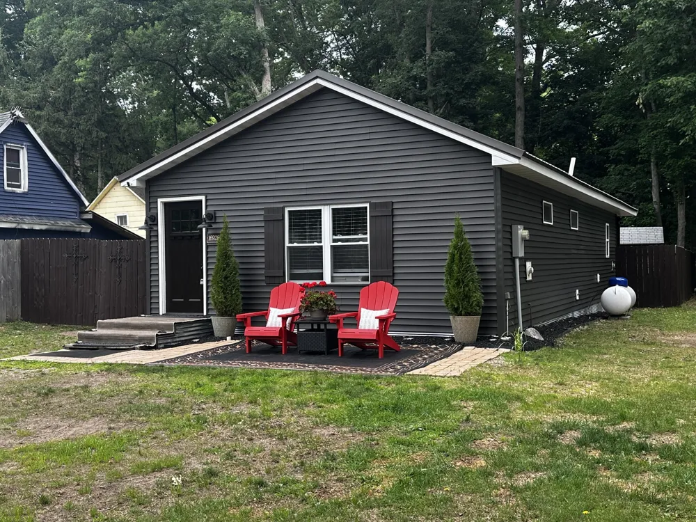 16928 6th Street Wellston, MI 49689