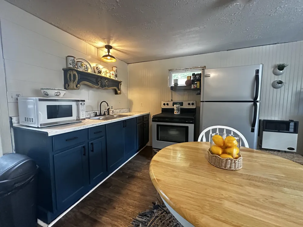 16928 6th Street Wellston, MI 49689