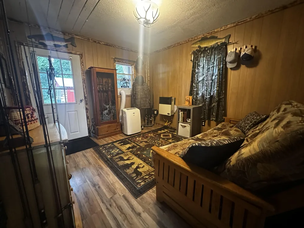 16928 6th Street Wellston, MI 49689