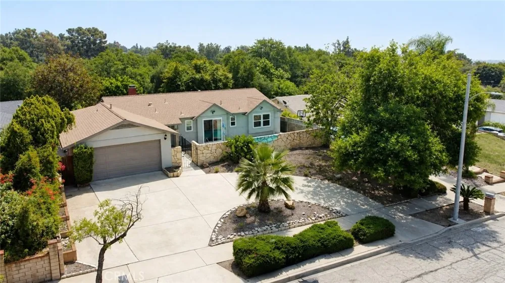 1260 Grove Avenue Upland, CA 91786