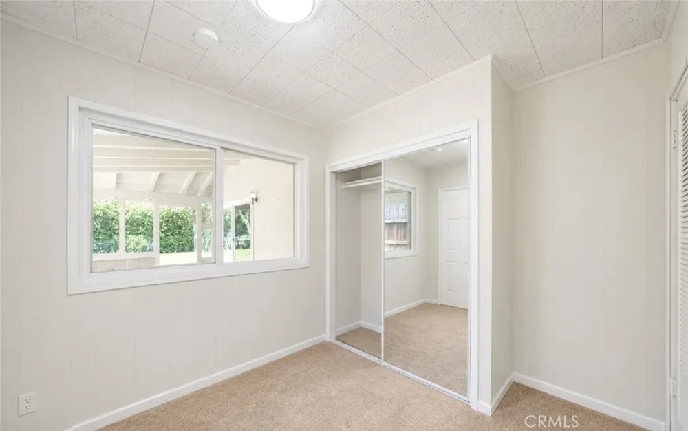 1260 Grove Avenue Upland, CA 91786
