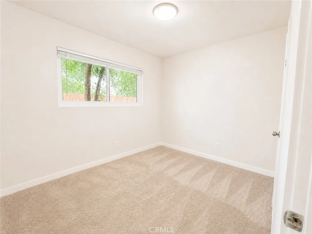 1260 Grove Avenue Upland, CA 91786