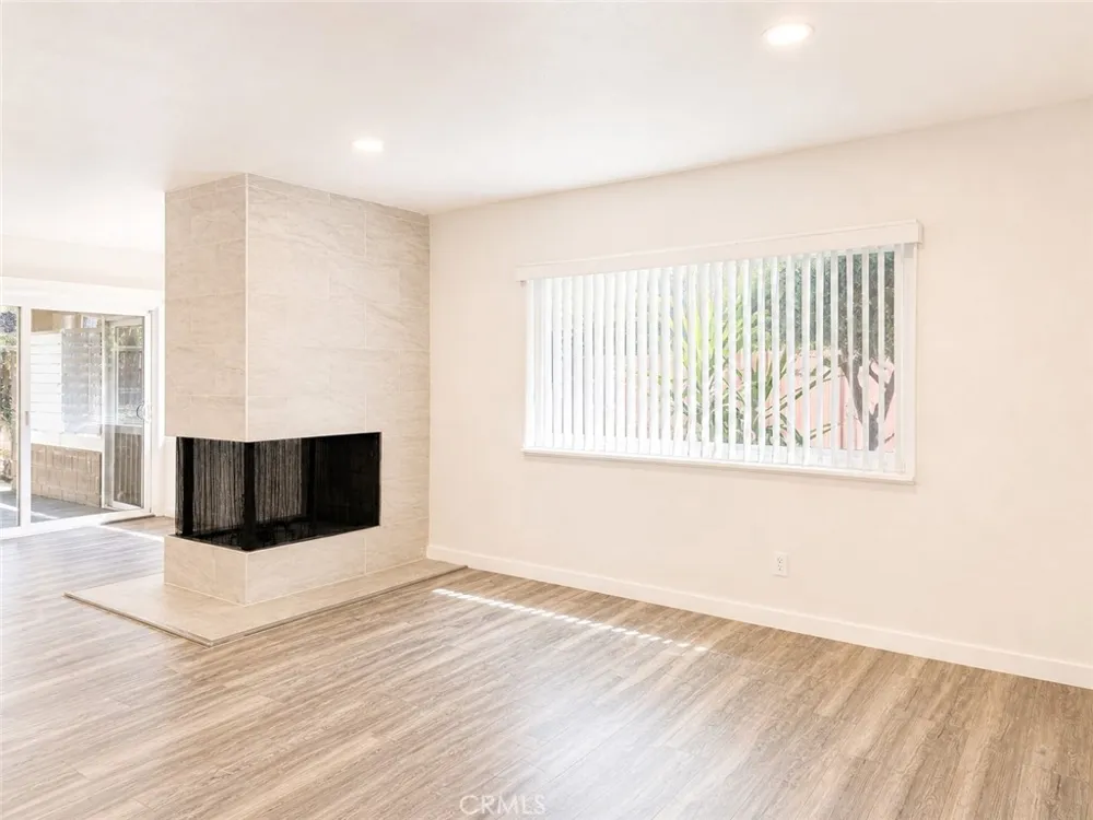 1260 Grove Avenue Upland, CA 91786