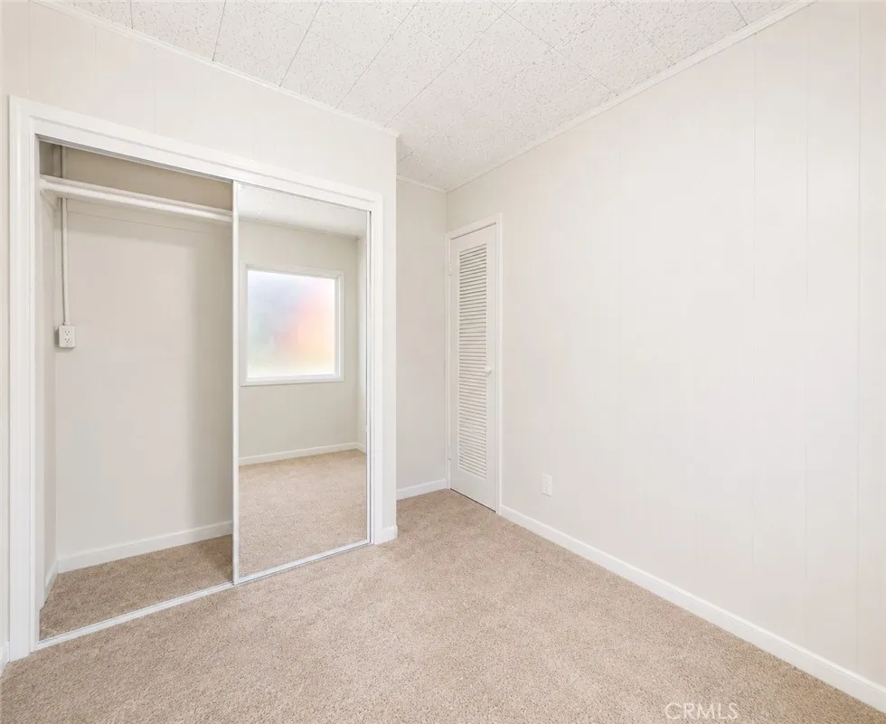 1260 Grove Avenue Upland, CA 91786