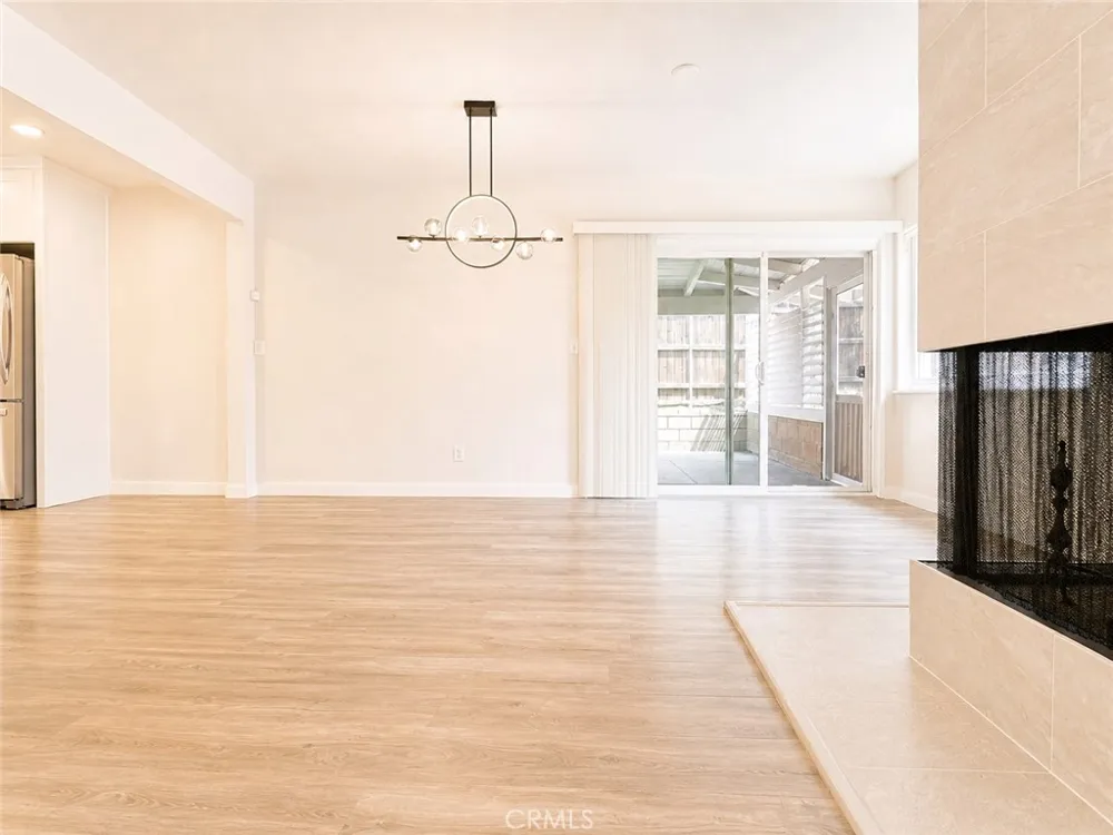 1260 Grove Avenue Upland, CA 91786