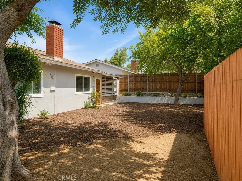 1260 Grove Avenue Upland, CA 91786