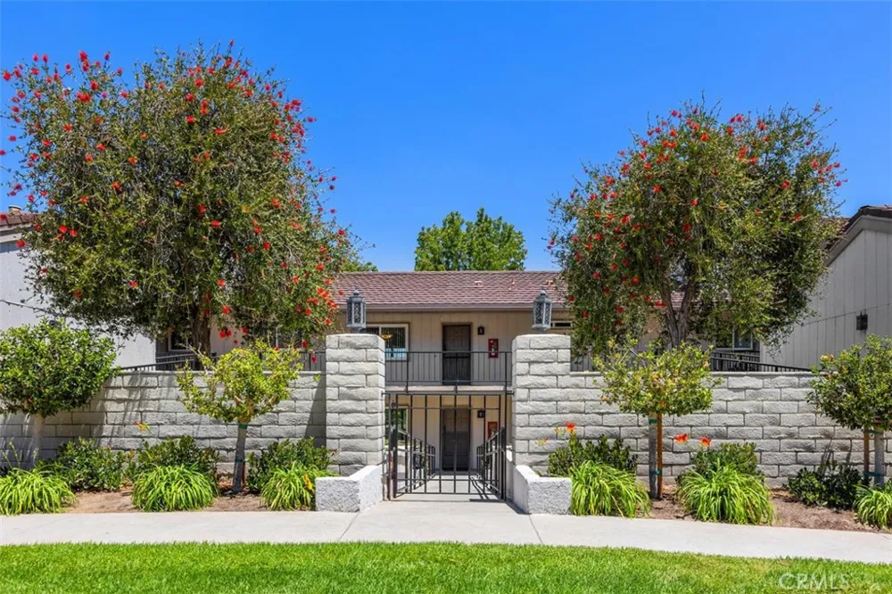 3425 Bahia Blanca W #B Laguna Woods, CA 92637