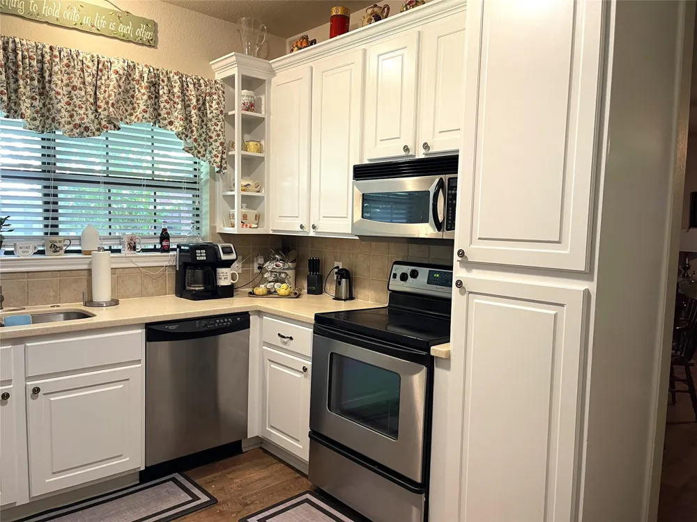 403 Hall Street Fairfield, TX 75840