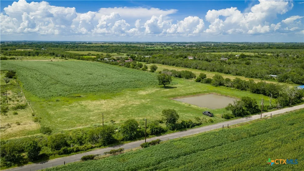 173401 Fargoer Way Marion, TX 78124