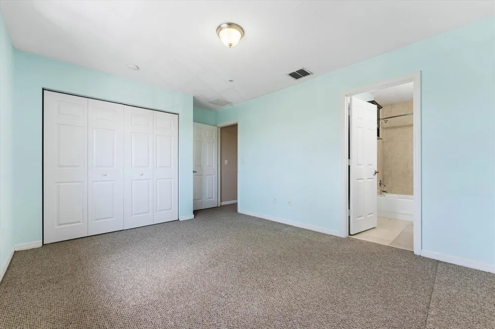 131 NW 2nd Avenue #3 