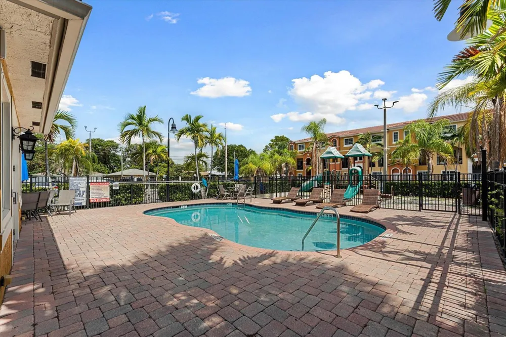 131 NW 2nd Avenue #3 
