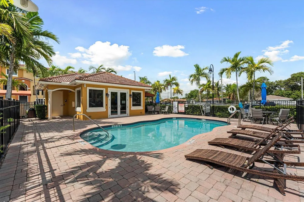 131 NW 2nd Avenue #3 
