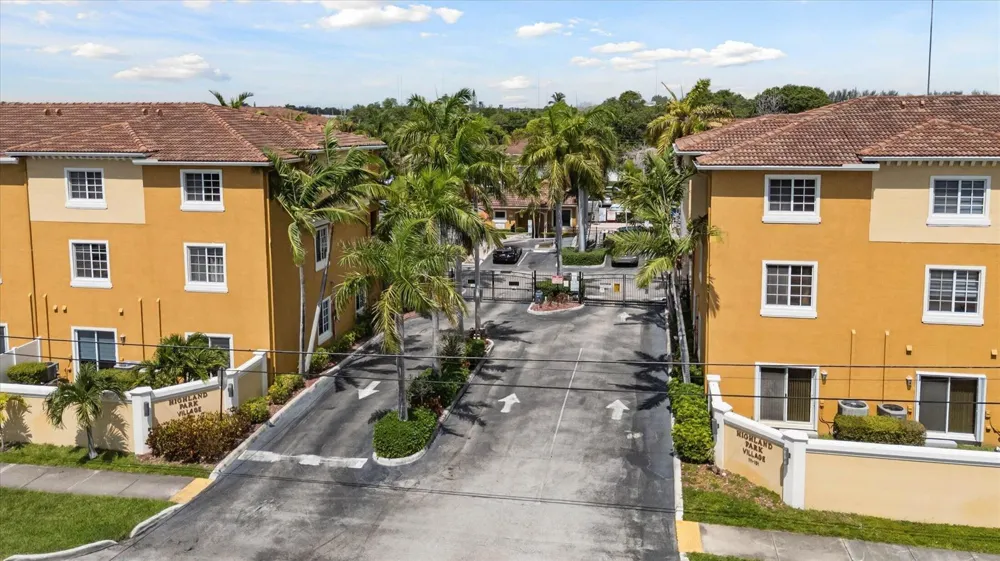 131 NW 2nd Avenue #3 