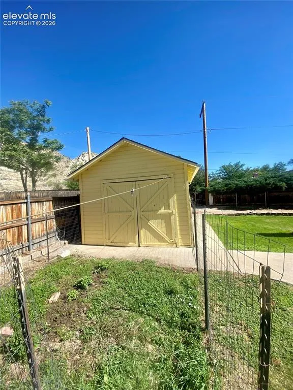 425 Pine Avenue Canon City, CO 81212