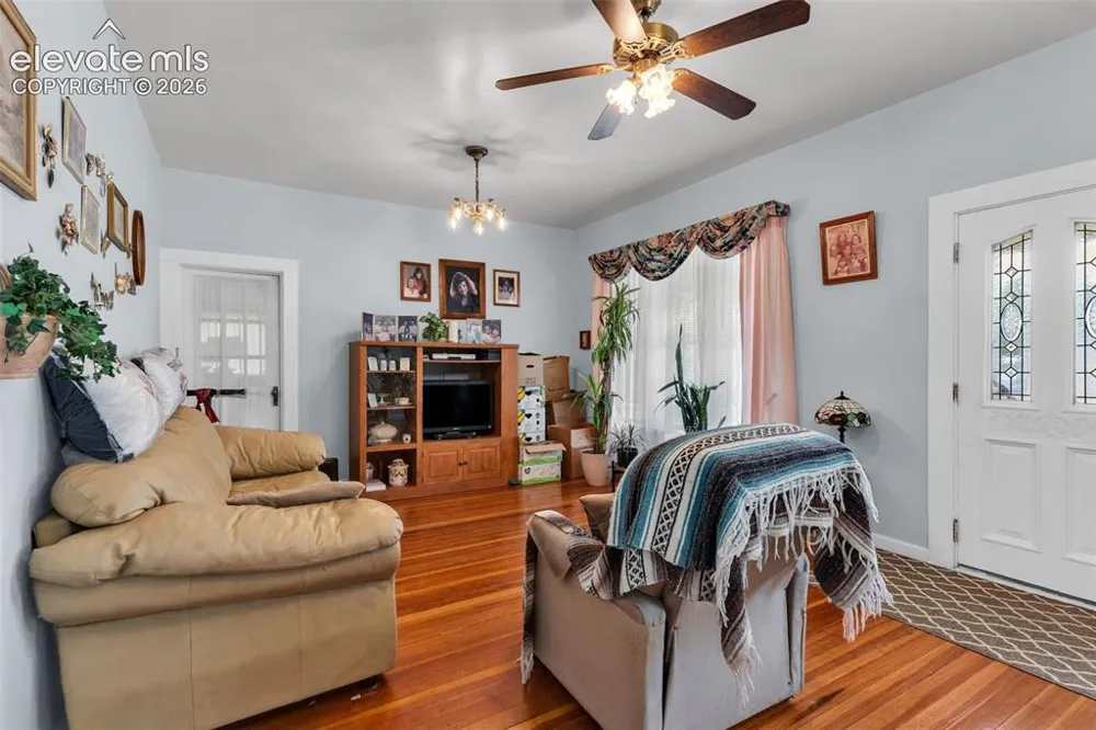 425 Pine Avenue Canon City, CO 81212