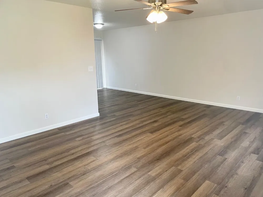 363 E Florinda Street Hanford, CA 93230