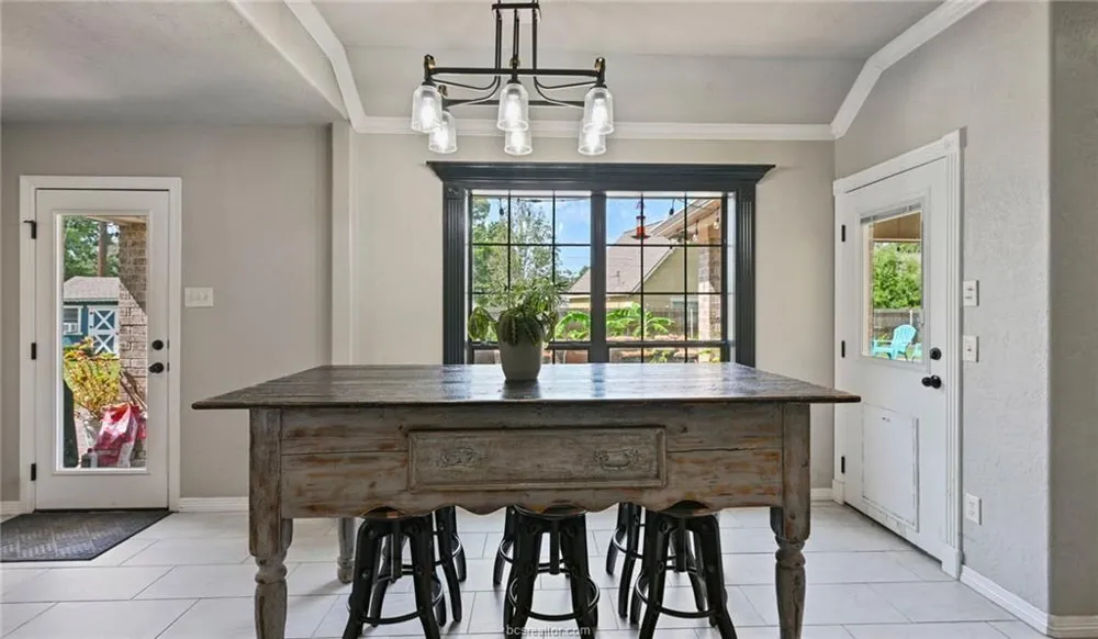 1108 Honeysuckle Ln Caldwell, TX 77836