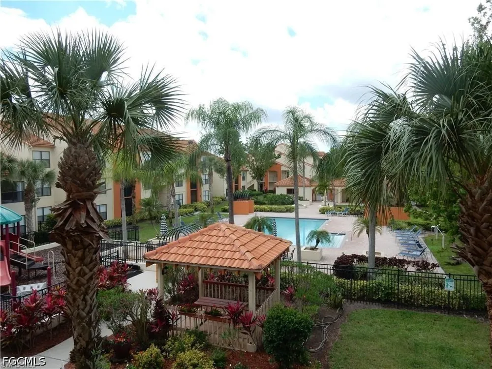 Eagle Ridge Drive #912 Fort Myers, FL 33912