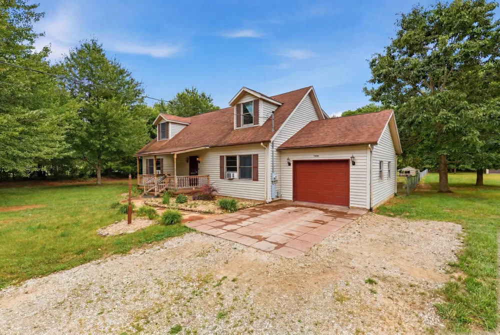 5850 E Napier Avenue Bainbridge Township, MI 49022