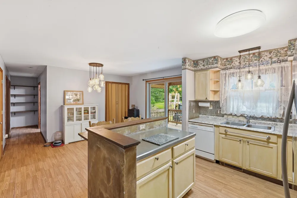 5850 E Napier Avenue Bainbridge Township, MI 49022