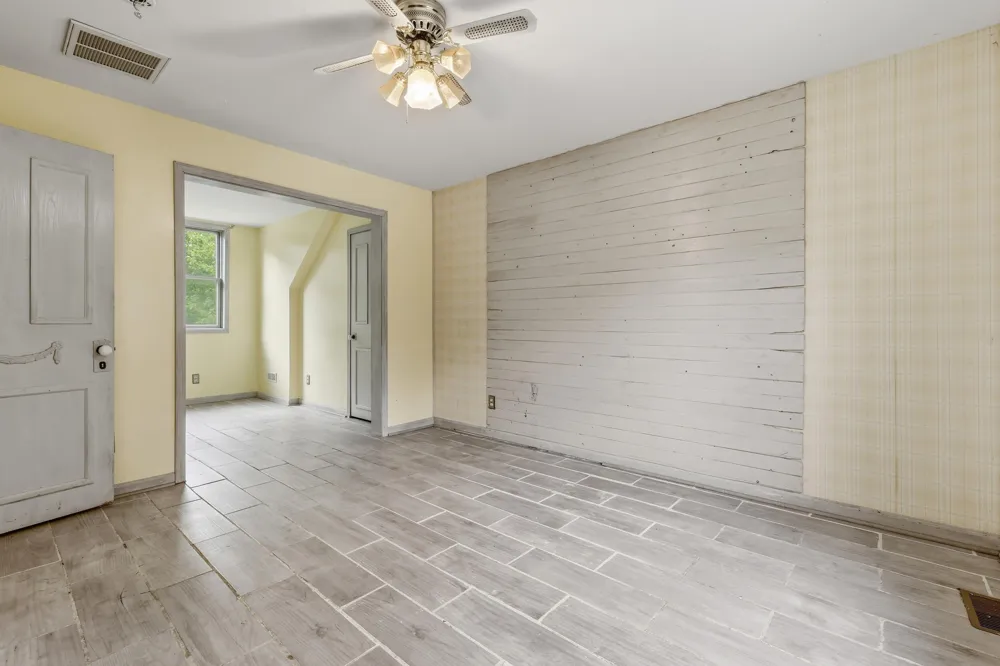 5850 E Napier Avenue Bainbridge Township, MI 49022