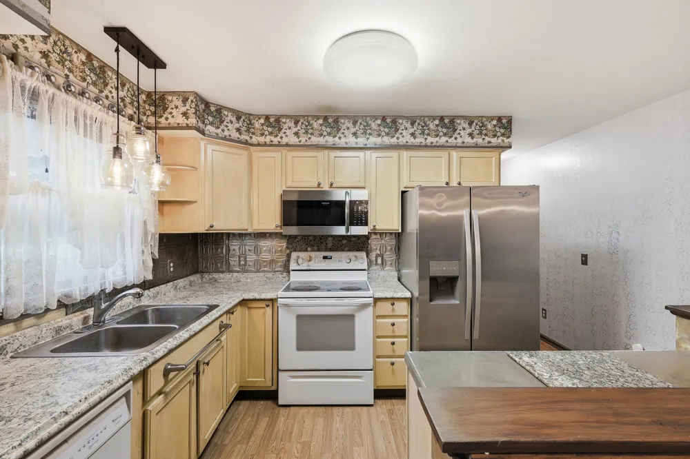 5850 E Napier Avenue Bainbridge Township, MI 49022