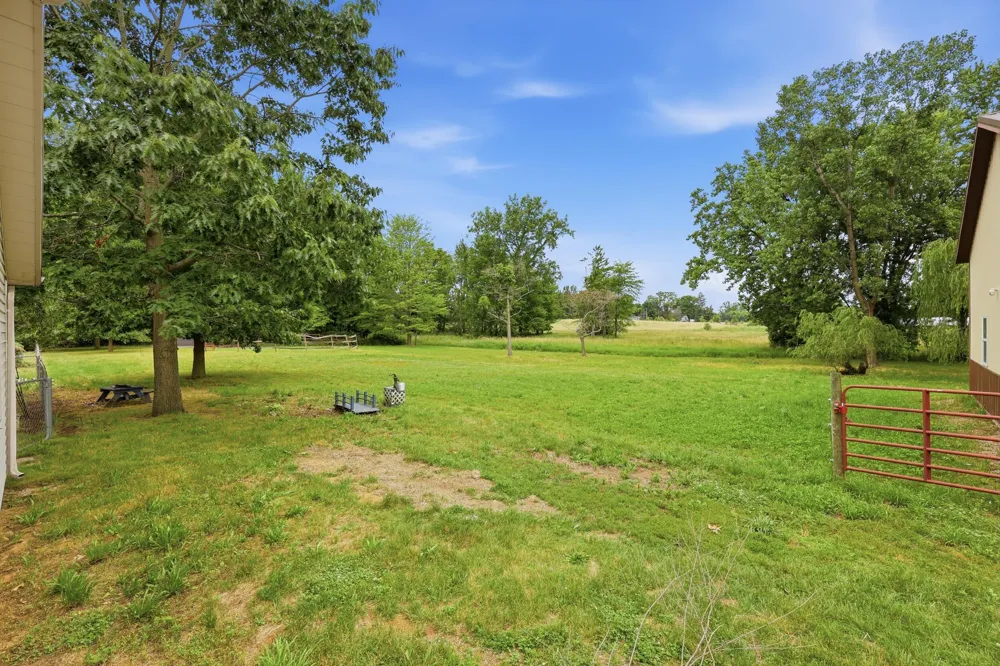 5850 E Napier Avenue Bainbridge Township, MI 49022