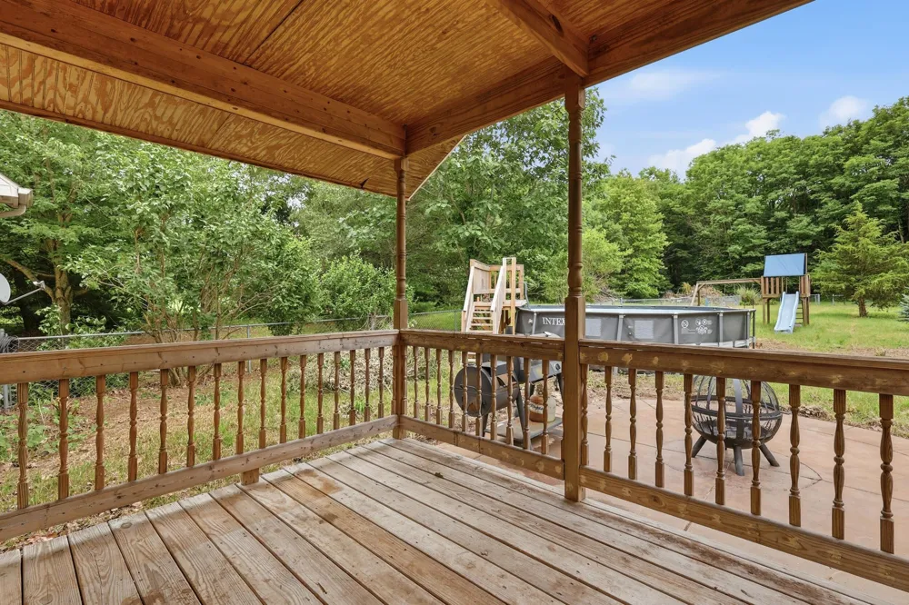 5850 E Napier Avenue Bainbridge Township, MI 49022