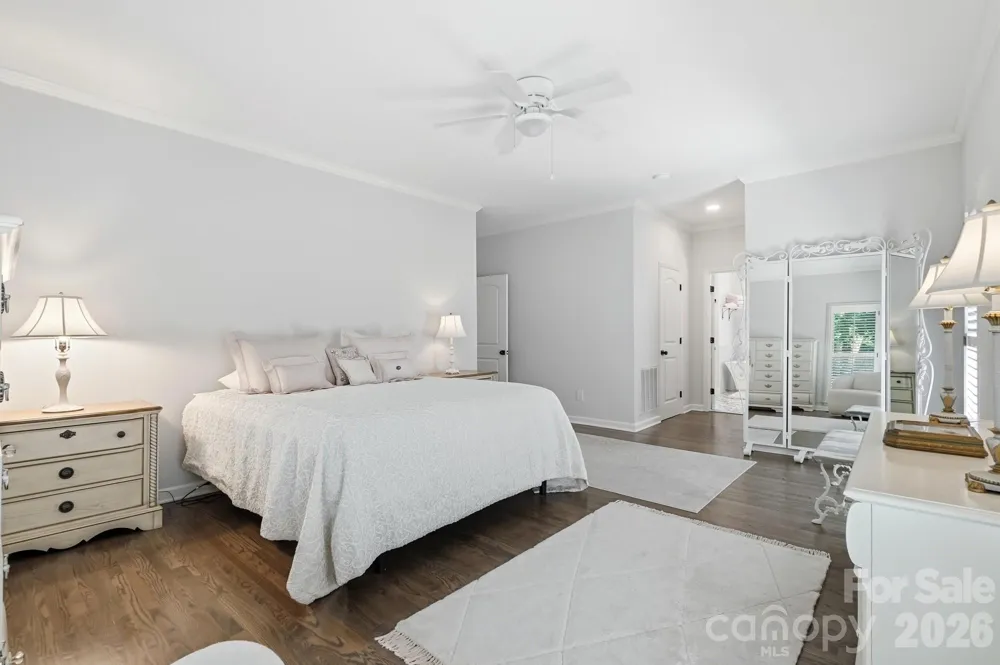 1136 Concord Road Davidson, NC 28036