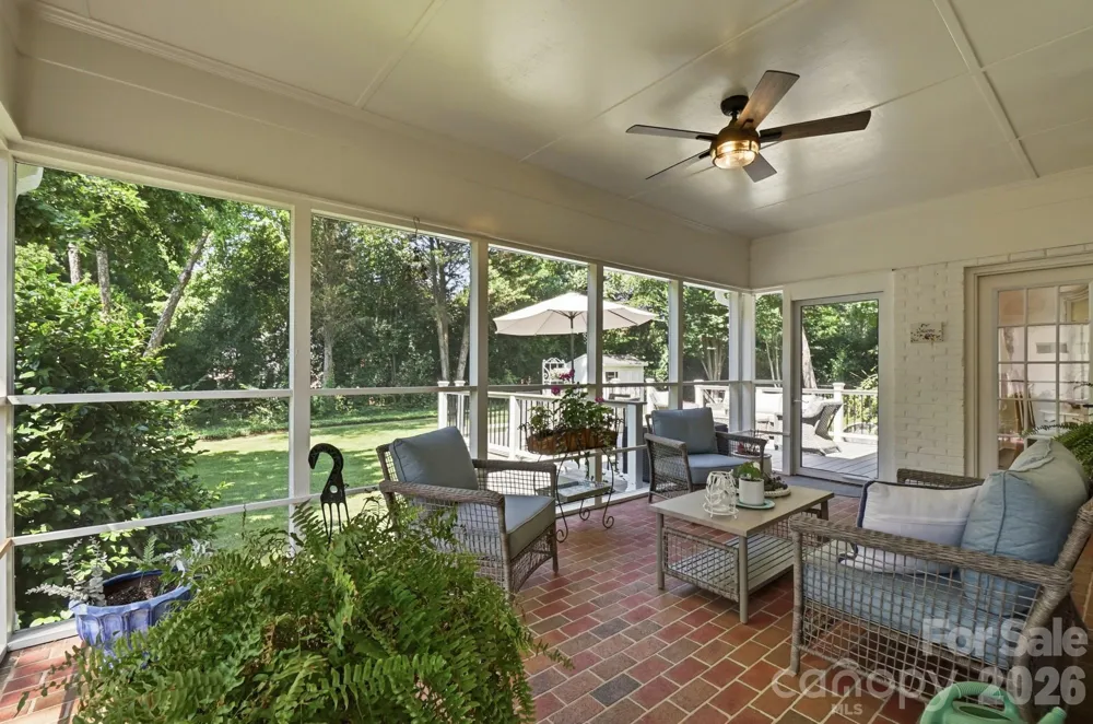 1136 Concord Road Davidson, NC 28036