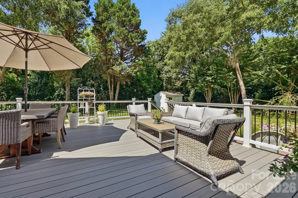 1136 Concord Road Davidson, NC 28036