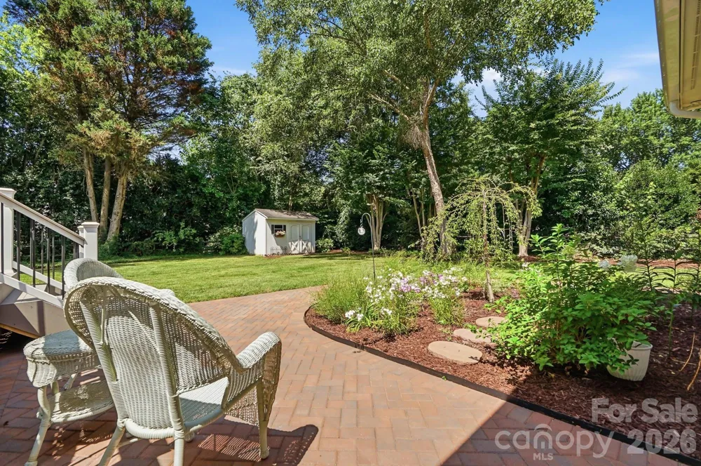 1136 Concord Road Davidson, NC 28036